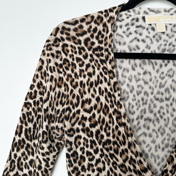 Michael Kors Leopard Print Button Up V-Neck Cardigan with Gold Zipper Pockets - Picture 3 of 13